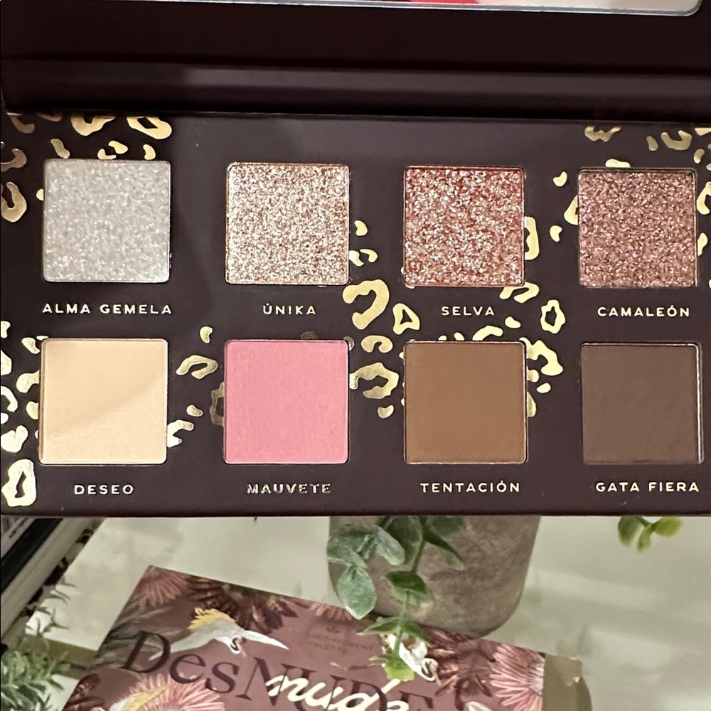 Alamar DesNUDEas Exotica Eyeshadow Palette - Bold Neutrals - Picture 7 of 9